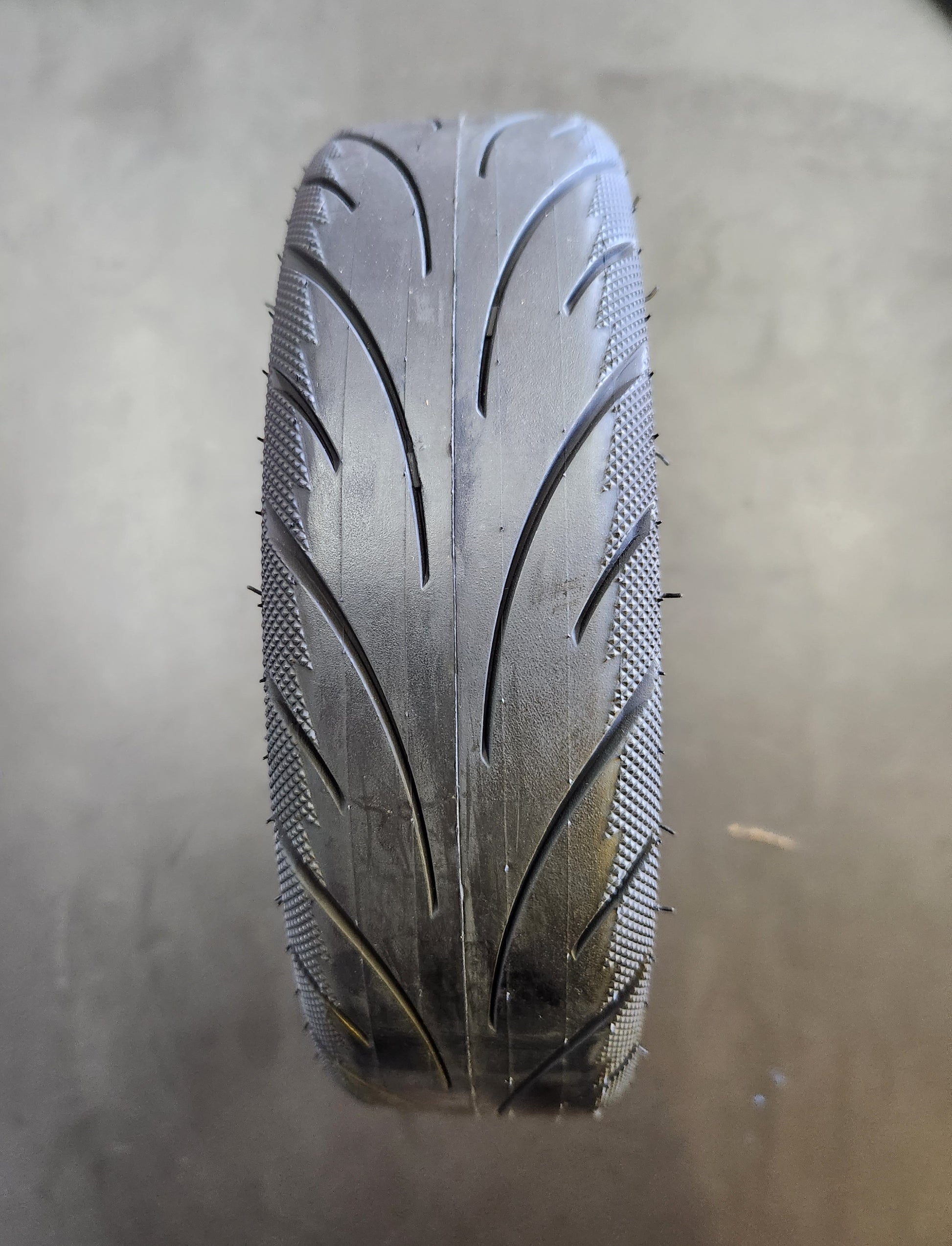10" x 3" - 60/70-6.5 - EAKIA Tubeless Tyre
