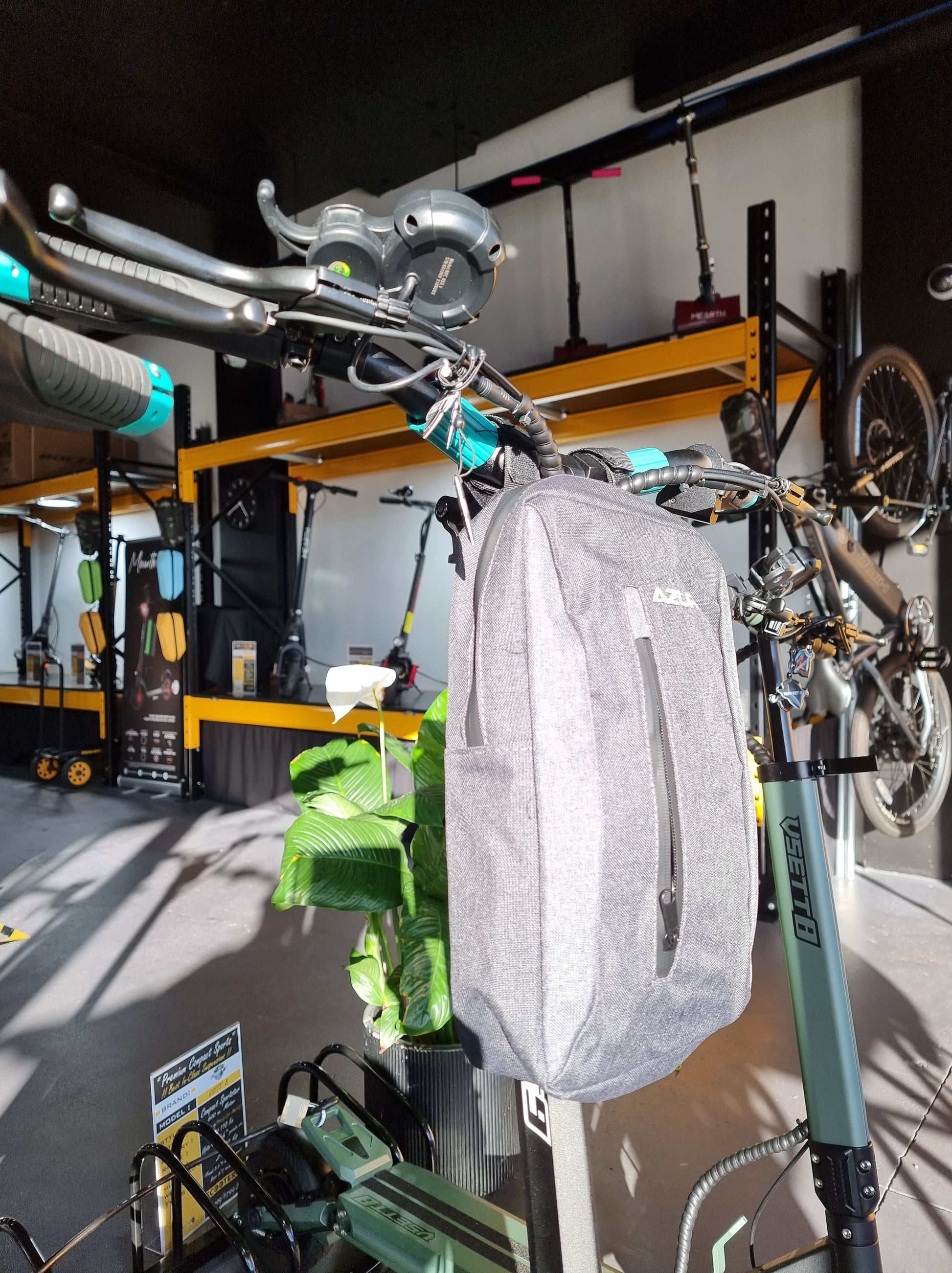 Bag for scooter ( Front bag ) AZUR